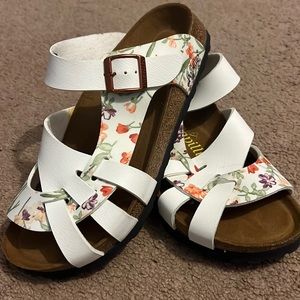 Floral watercolor white Papillio Birkenstones